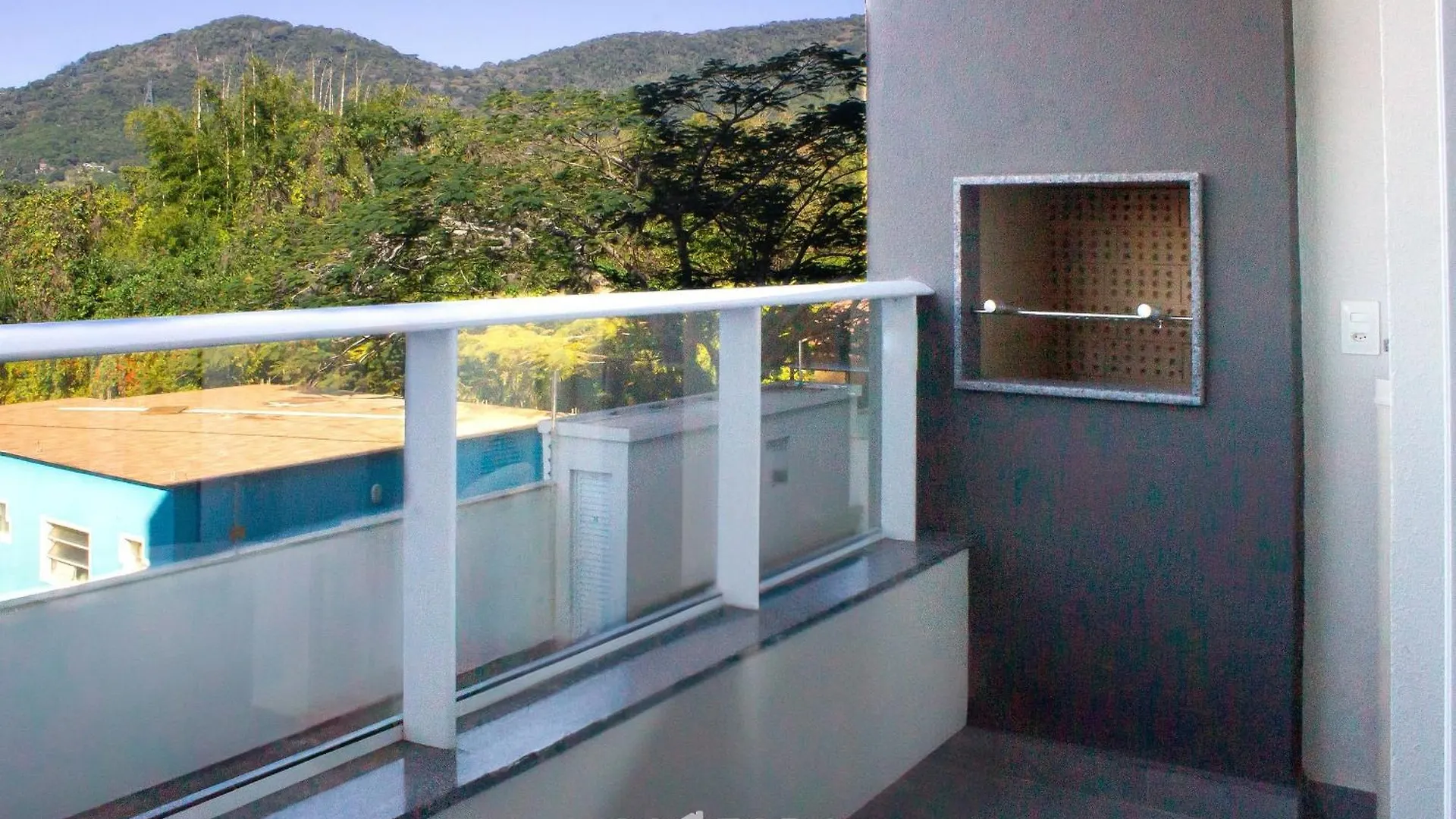 Apto Moderno Com Piscina E Churrasqueira Crr201 Florianópolis